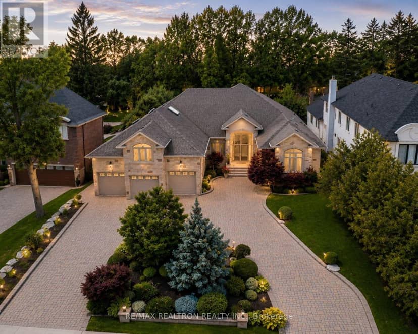 16 Boyle Drive, Richmond Hill, photo 5