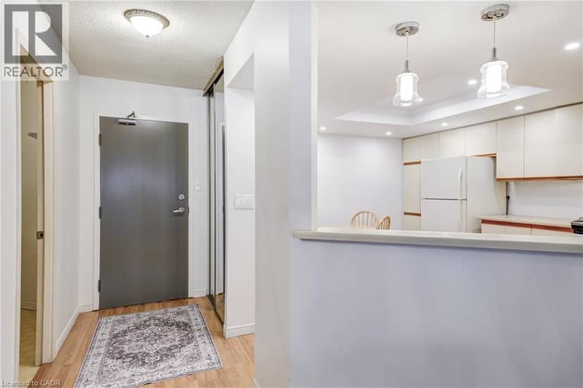 1201 NORTH SHORE Boulevard Unit# 204 — photo 7 of 40