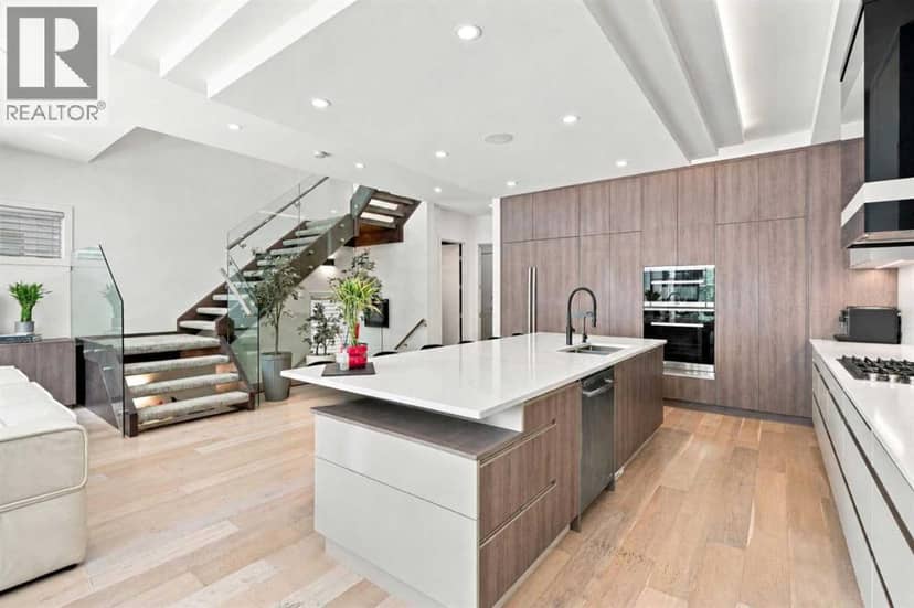 421 29 Avenue NE, Calgary, photo 8