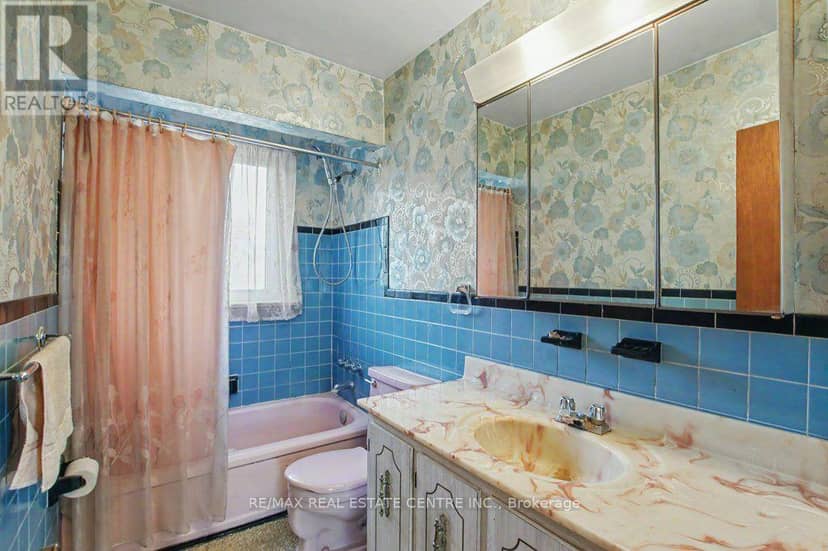 189 Wakefield Road — photo 23 of 37