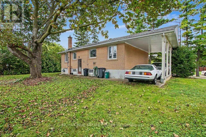 189 Wakefield Road — photo 33 of 37
