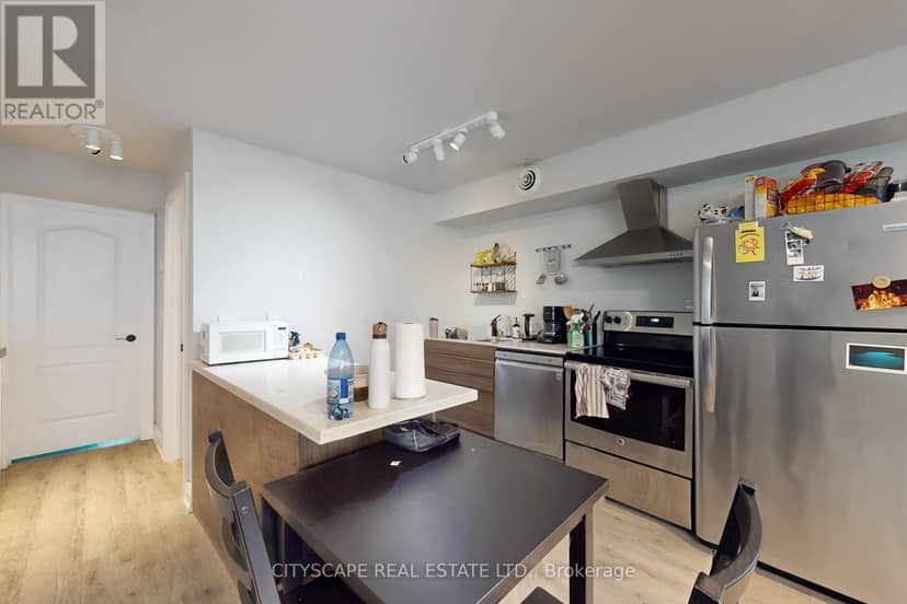 467 Keele Street — photo 6 of 37