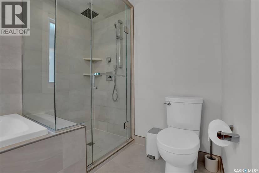 5253 Snowbirds Crescent — photo 28 of 40
