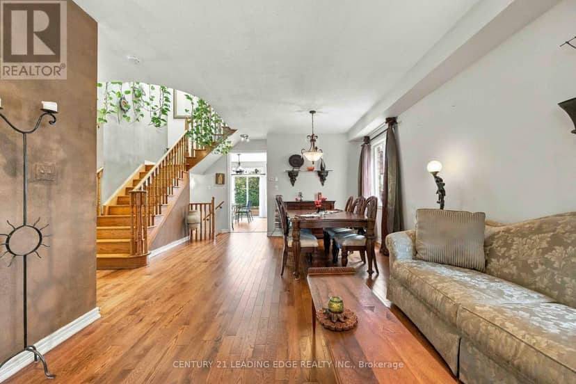 156 Landsdown Crescent — photo 7 of 40