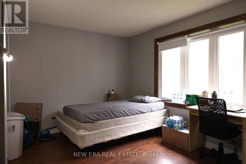58 Amherst Drive — photo 22 of 25