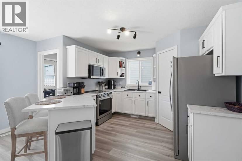 19 Fenwood Close — photo 10 of 40