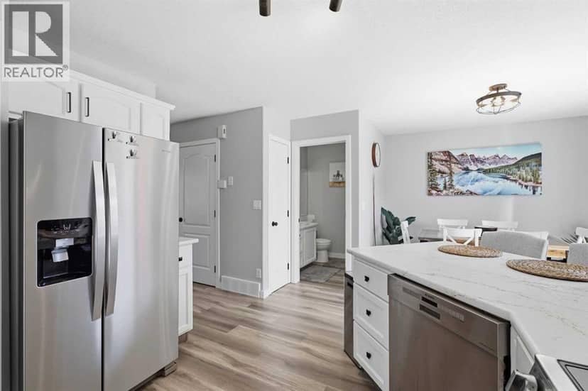 19 Fenwood Close — photo 14 of 40