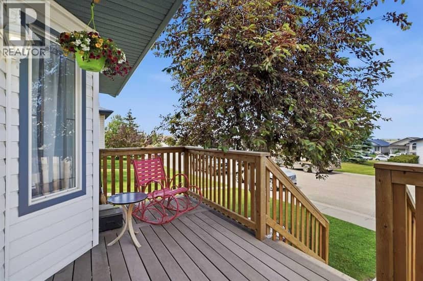 19 Fenwood Close, Sylvan Lake, photo 5