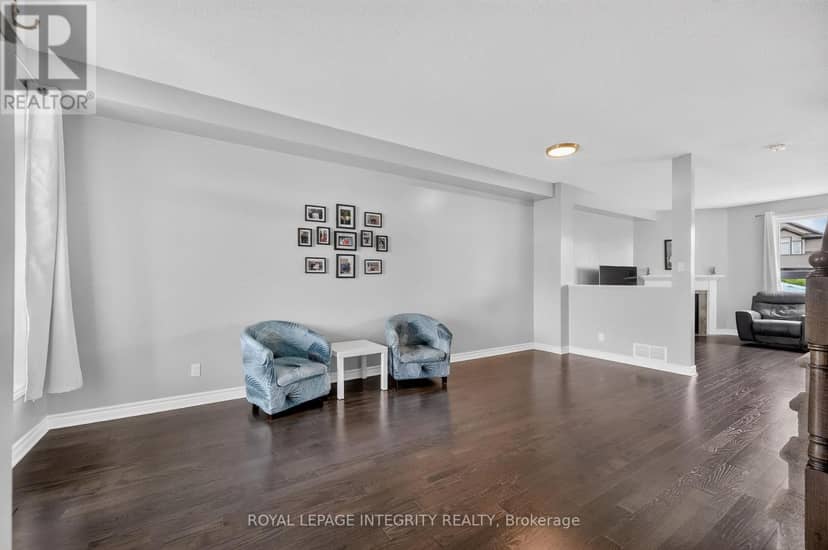 129 Dorina Sarazin Crescent — photo 7 of 40