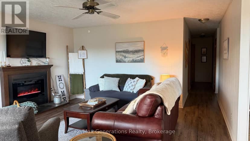 2 Cavanaugh Crescent S, Terrace Bay, photo 7