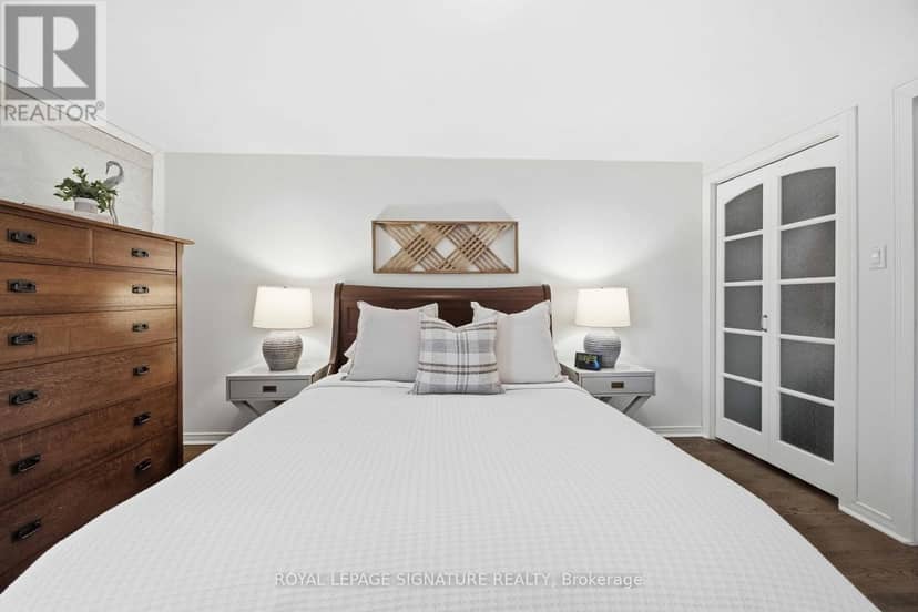 7 - 2366 Queen Street E — photo 23 of 38