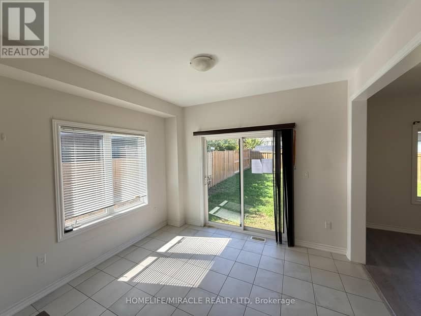 166 Crombie Street — photo 19 of 31