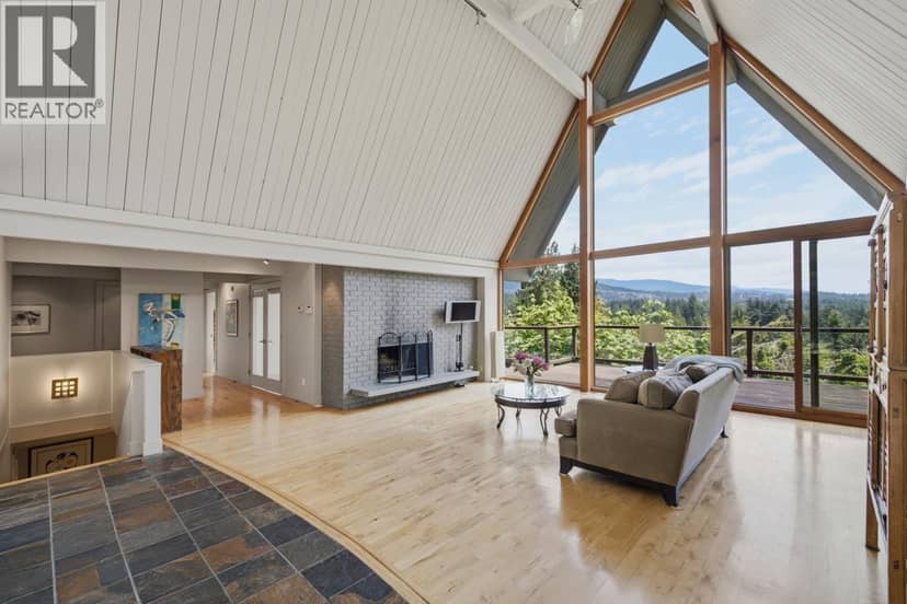 820 YOUNETTE DRIVE, West Vancouver, photo 3