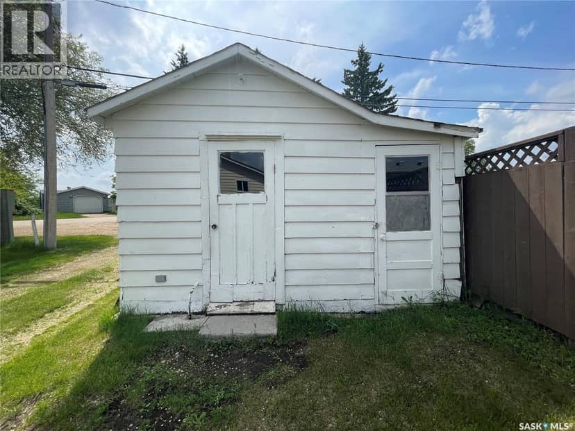 441 1st AVENUE SE, Sturgis, photo 3