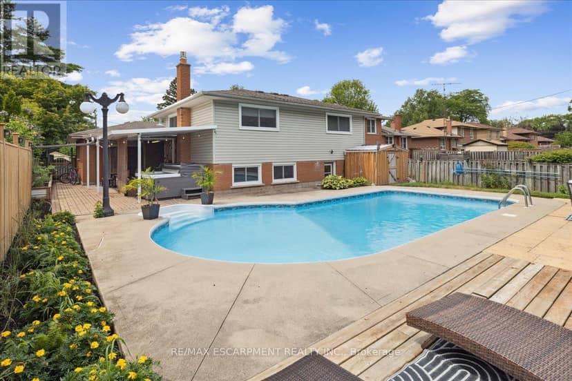 755 Parker Crescent — photo 40 of 40