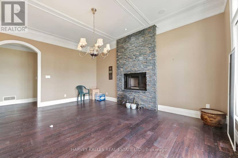 7472 Ashburn Road — photo 18 of 40