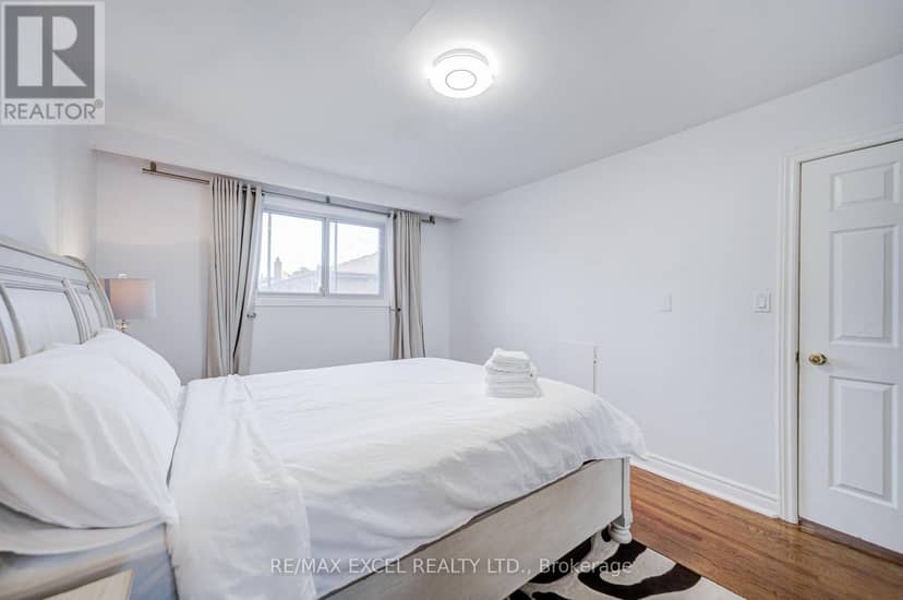 155 Edmonton Drive — photo 29 of 40