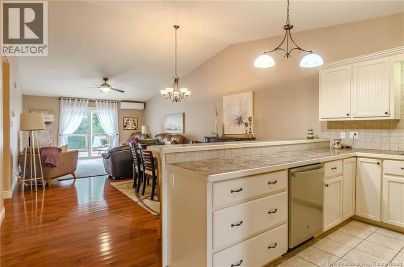 6 Mapleview Drive — photo 11 of 40