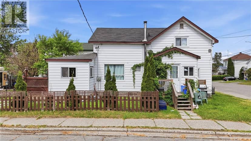 435 CLINTON Avenue — photo 1 of 20