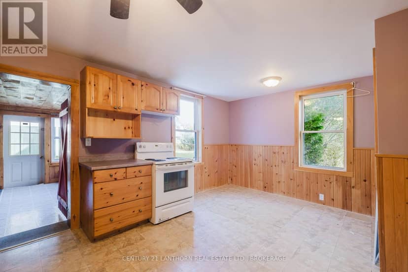64 Green Street — photo 16 of 40