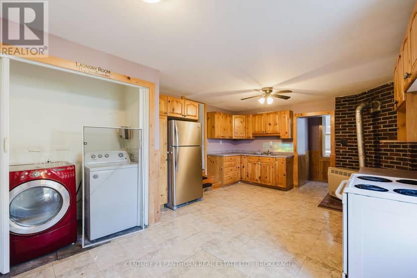 64 Green Street — photo 17 of 40