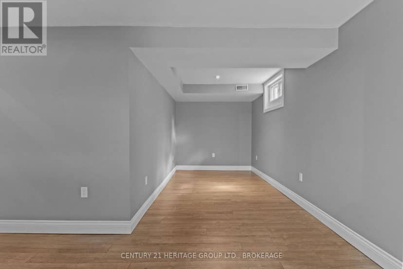 306 Glengarry Road — photo 30 of 40