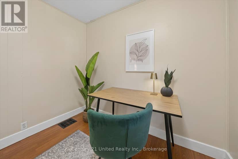 584 Wolfe Street — photo 23 of 32