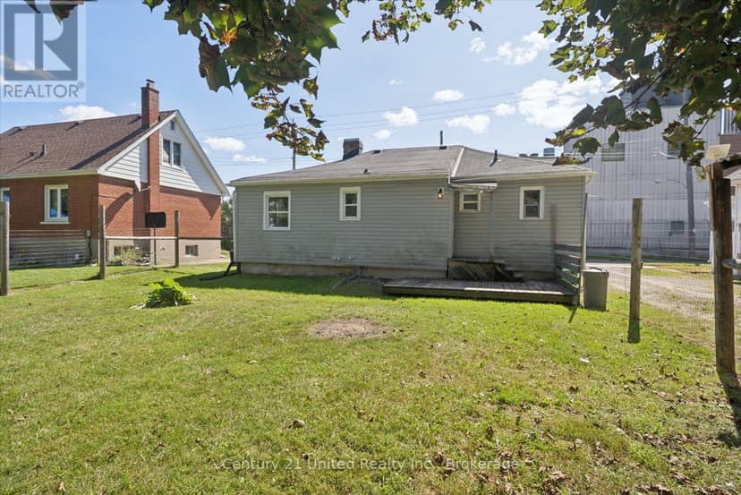 584 Wolfe Street — photo 29 of 32