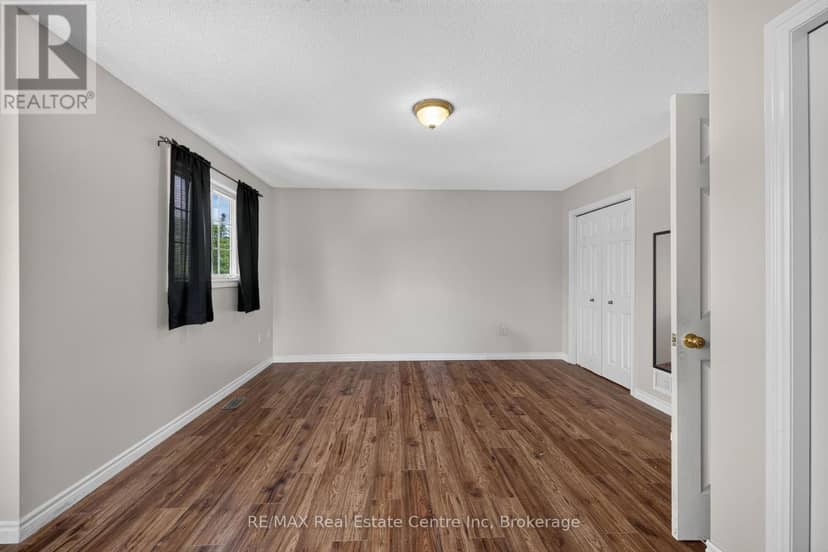 37 - 30 Vaughan Street — photo 30 of 40