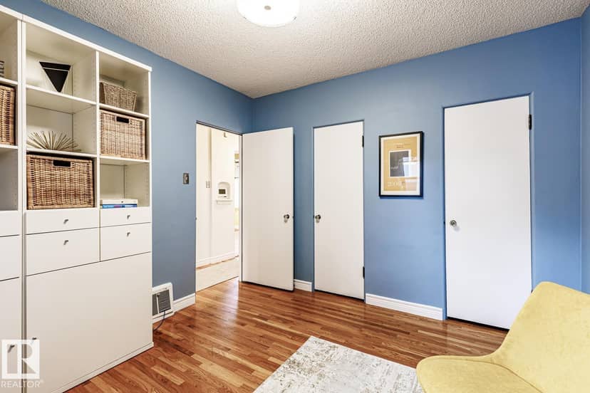 11704 110A AV NW — photo 30 of 40