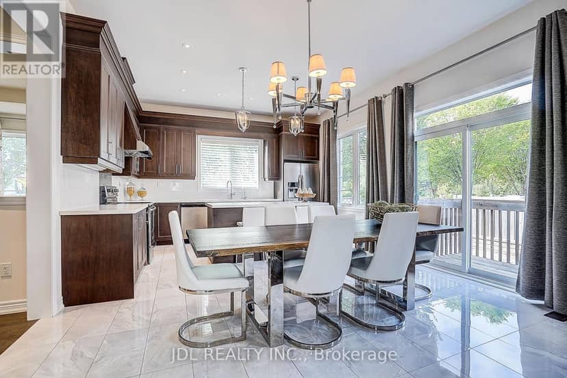 39 Jeffrey Nihda Crescent — photo 19 of 40