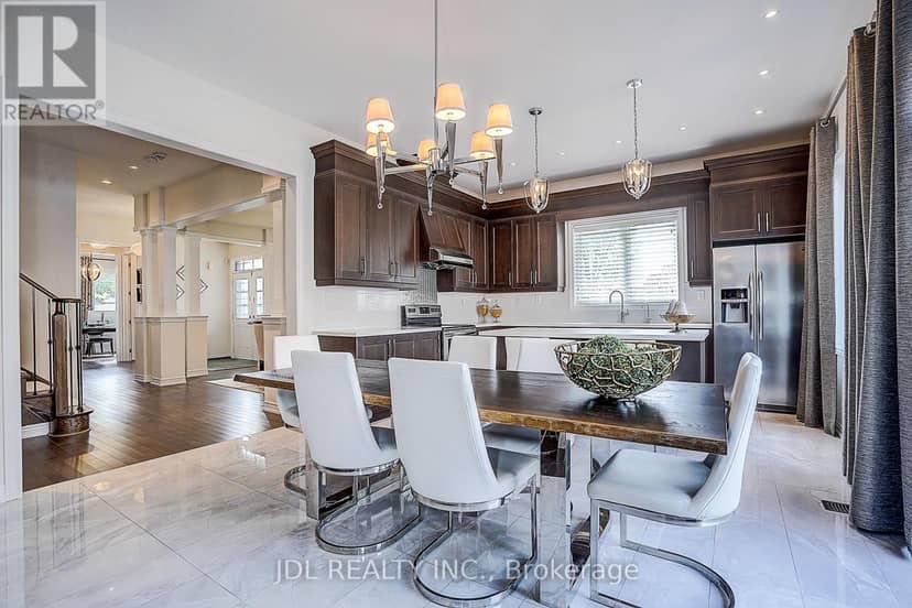 39 Jeffrey Nihda Crescent — photo 21 of 40