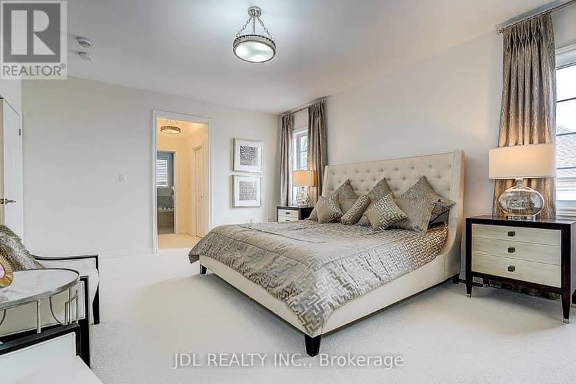 39 Jeffrey Nihda Crescent — photo 33 of 40