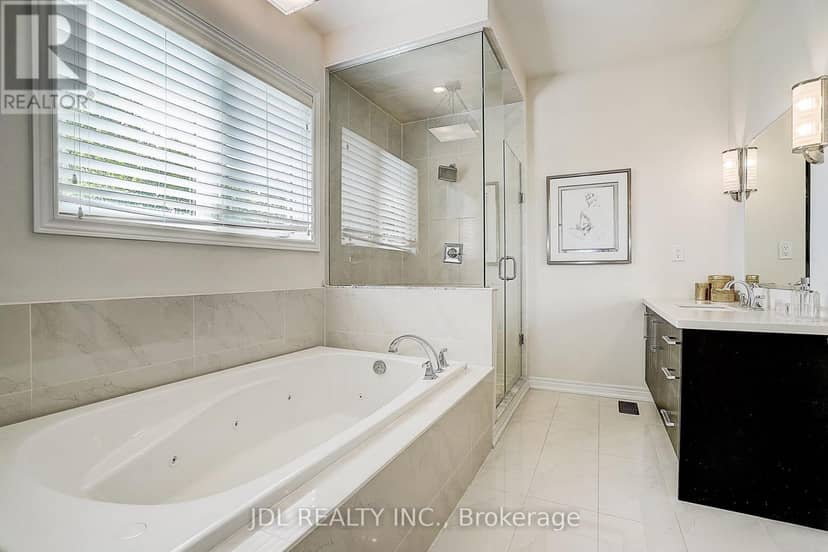 39 Jeffrey Nihda Crescent — photo 36 of 40