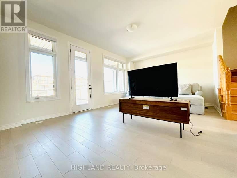 12 Robert Eaton Avenue — photo 14 of 23