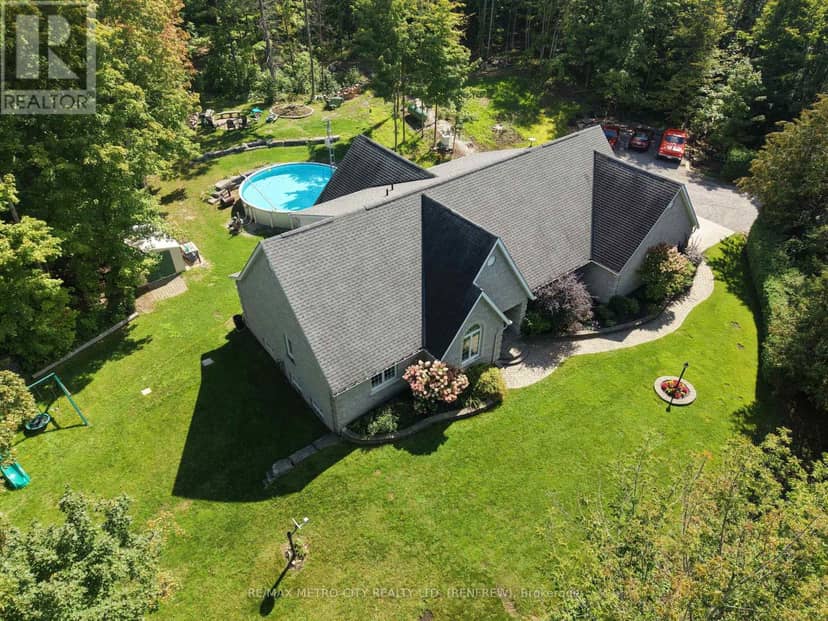 2069 Highway 132 Highway, Admaston/Bromley, photo 4