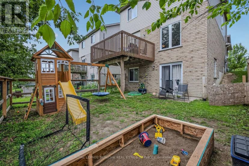 571 Champlain Avenue — photo 30 of 30