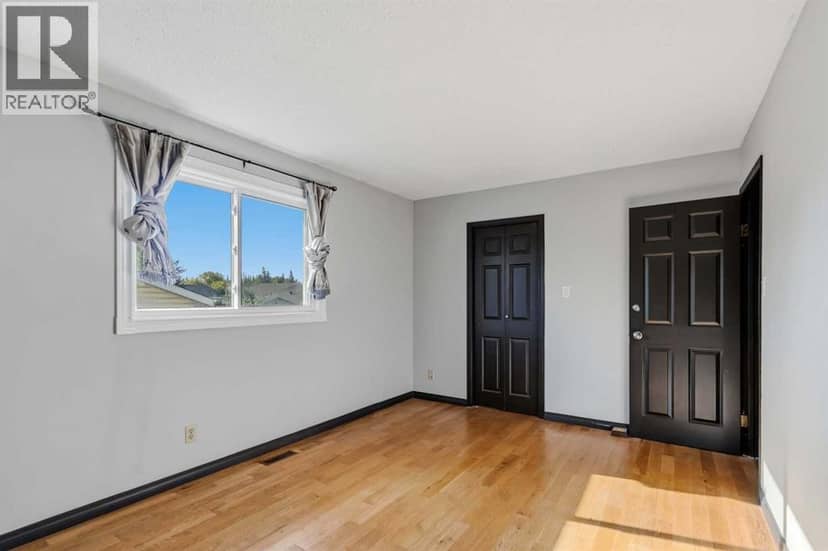 329 Ross Haven Drive — photo 12 of 22