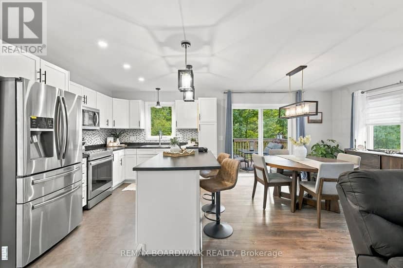 176 Maple Street — photo 9 of 40