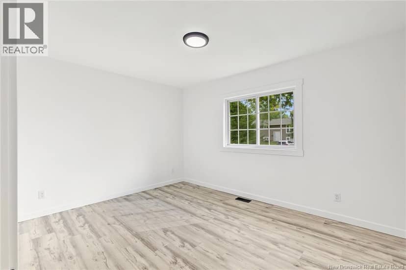 91 Bates Street — photo 13 of 40