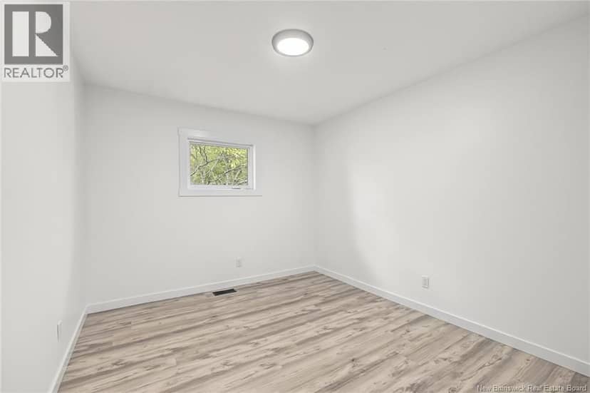 91 Bates Street — photo 16 of 40