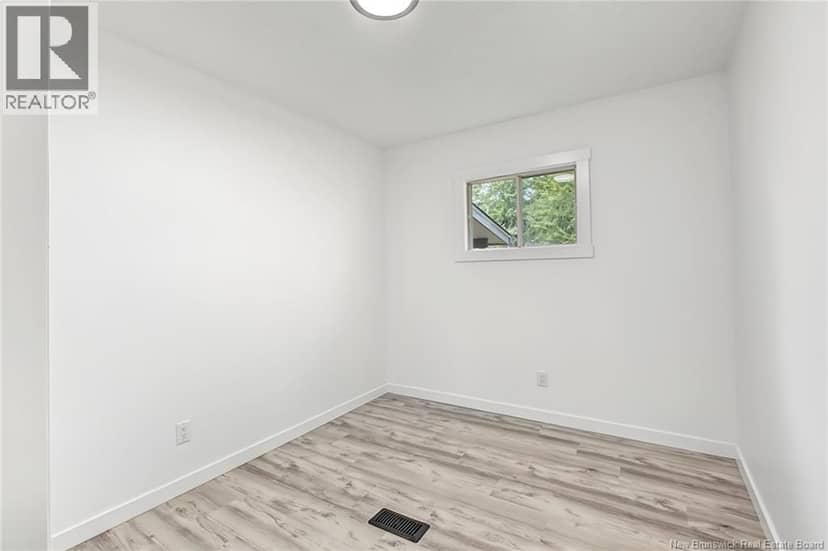 91 Bates Street — photo 18 of 40