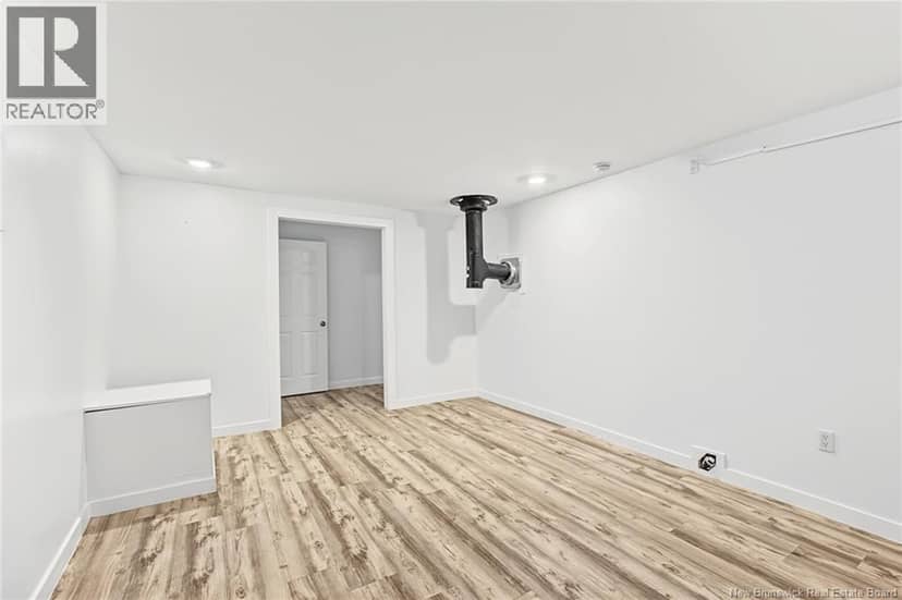 91 Bates Street — photo 24 of 40