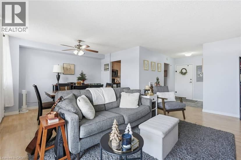 640 WEST Street Unit# 506 — photo 9 of 27
