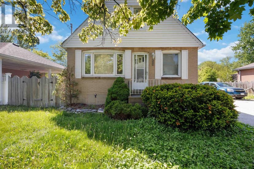 457 Montcalm Avenue — photo 1 of 15