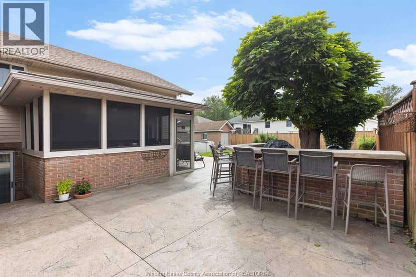 2085 Edgemore — photo 27 of 33
