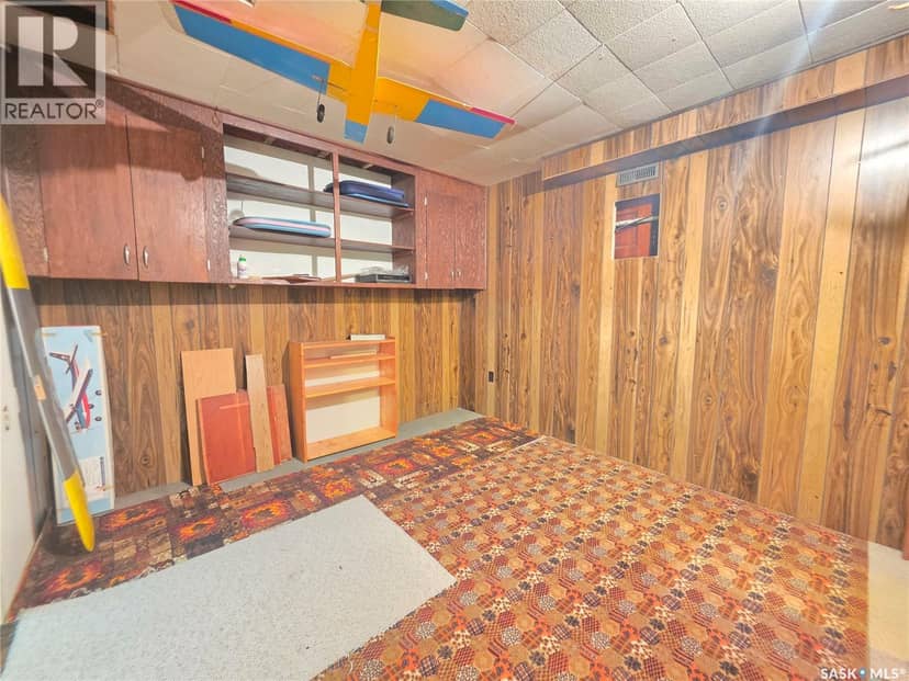 22 Maple AVENUE — photo 29 of 37