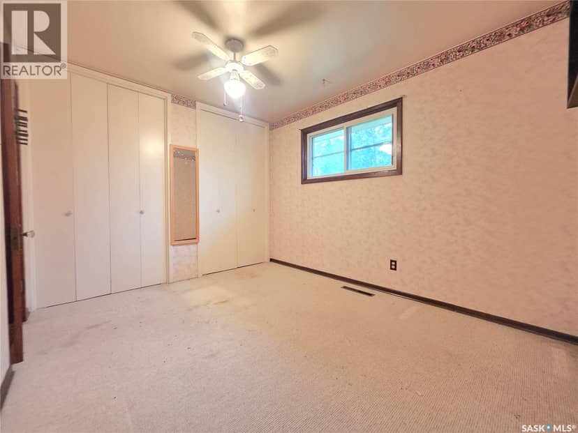 22 Maple AVENUE — photo 16 of 37