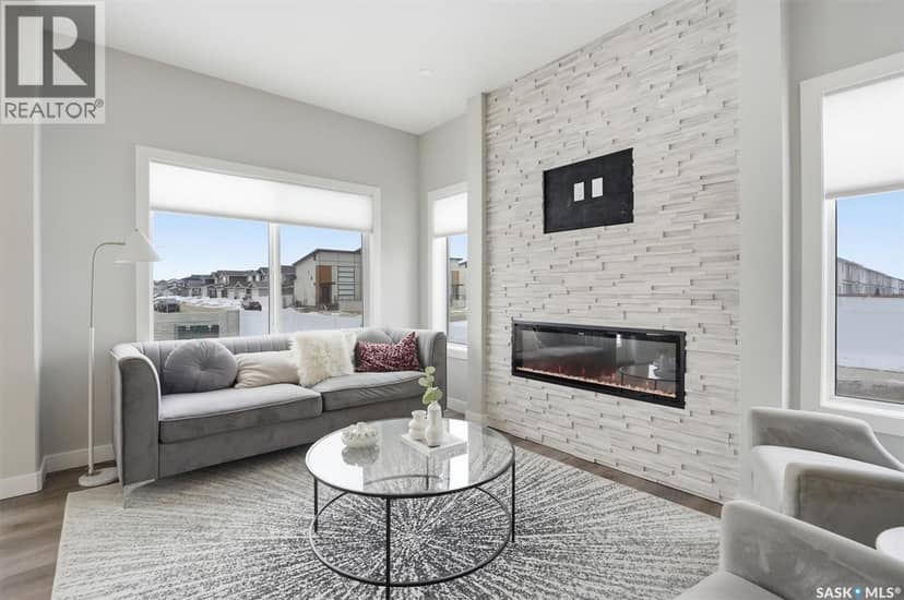262 Asokanihkew CRESCENT — photo 3 of 37