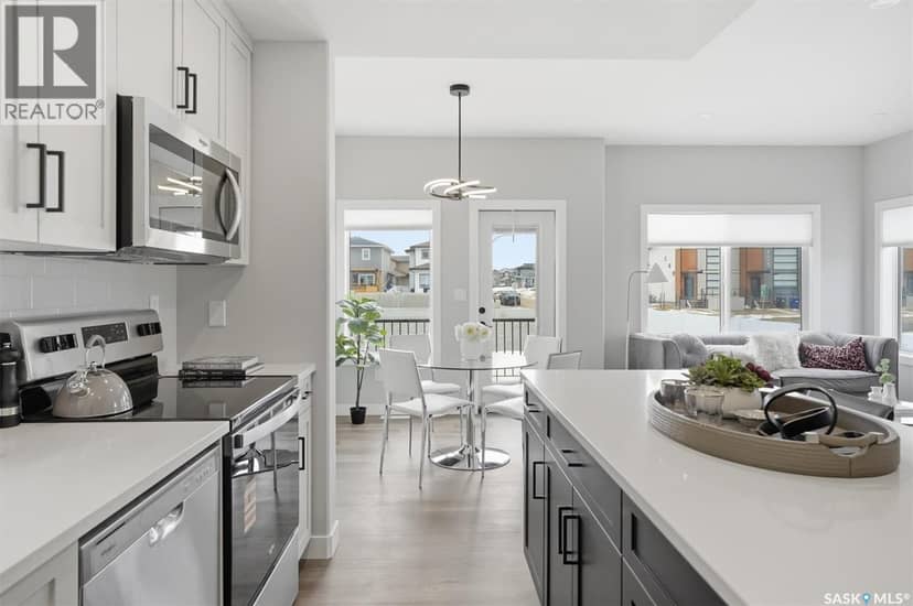 262 Asokanihkew CRESCENT — photo 8 of 37